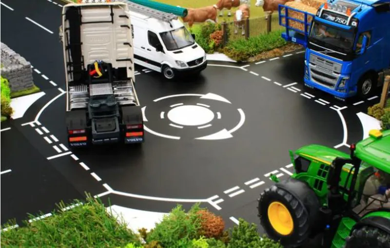 Brushwood Mini Roundabout